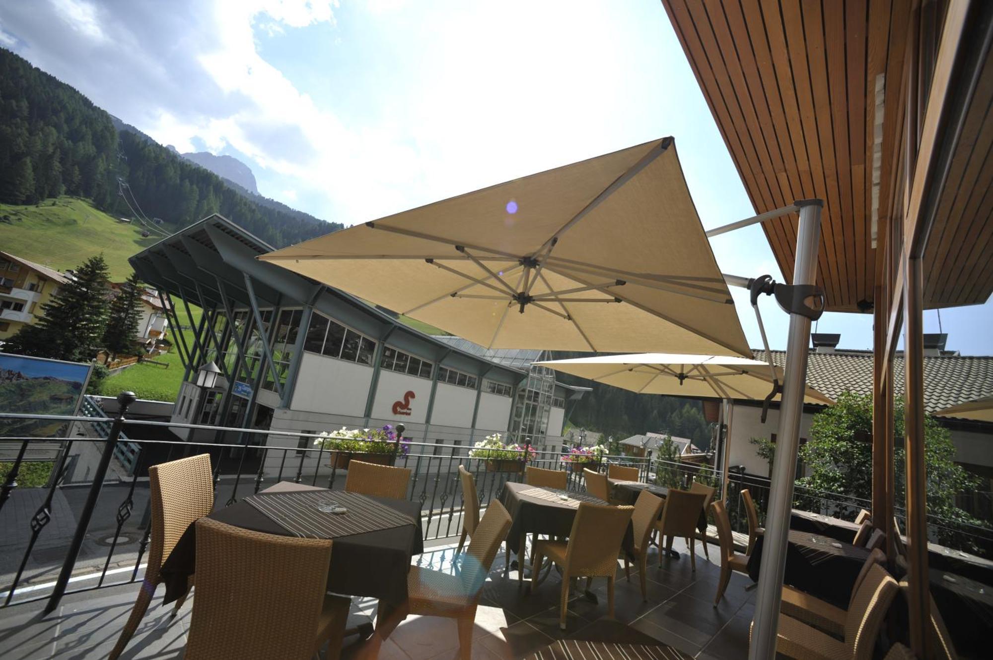 Hotel Europa Dolomites Selva di Val Gardena Exteriér fotografie